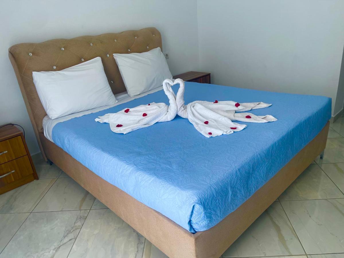 אוריקום Kred Hotel מראה חיצוני תמונה